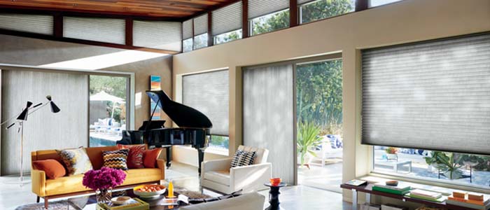 Duette® Vertiglide® Honeycomb Shades