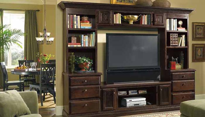 Diamond® Entertainment Center